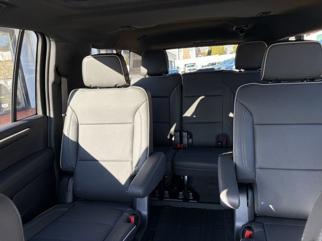 New 2026 Chevrolet Suburban Premier w/ Sun And Tow Package image 23