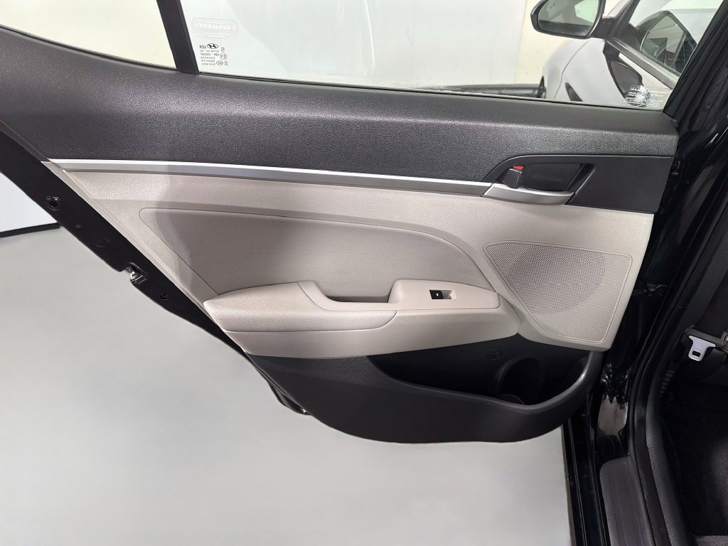Used 2019 Hyundai Elantra Value Edition FWD image 25