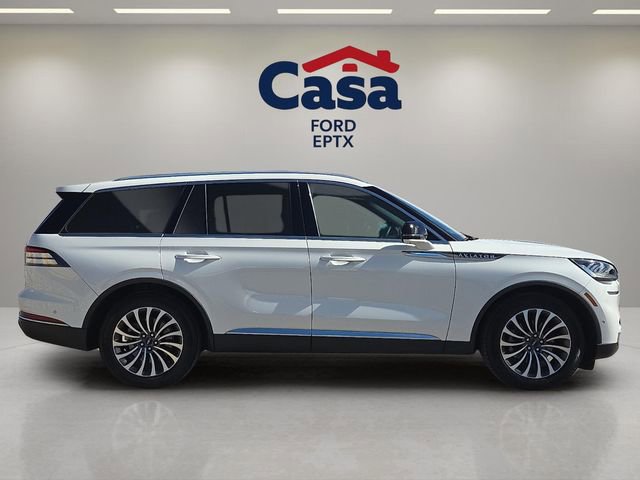 Used 2023 Lincoln Aviator Reserve w/ Equipment Group 201A image 2