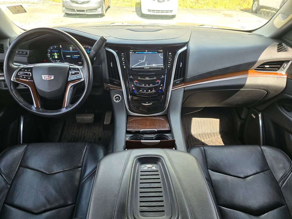 Used 2020 Cadillac Escalade Premium Luxury image 5
