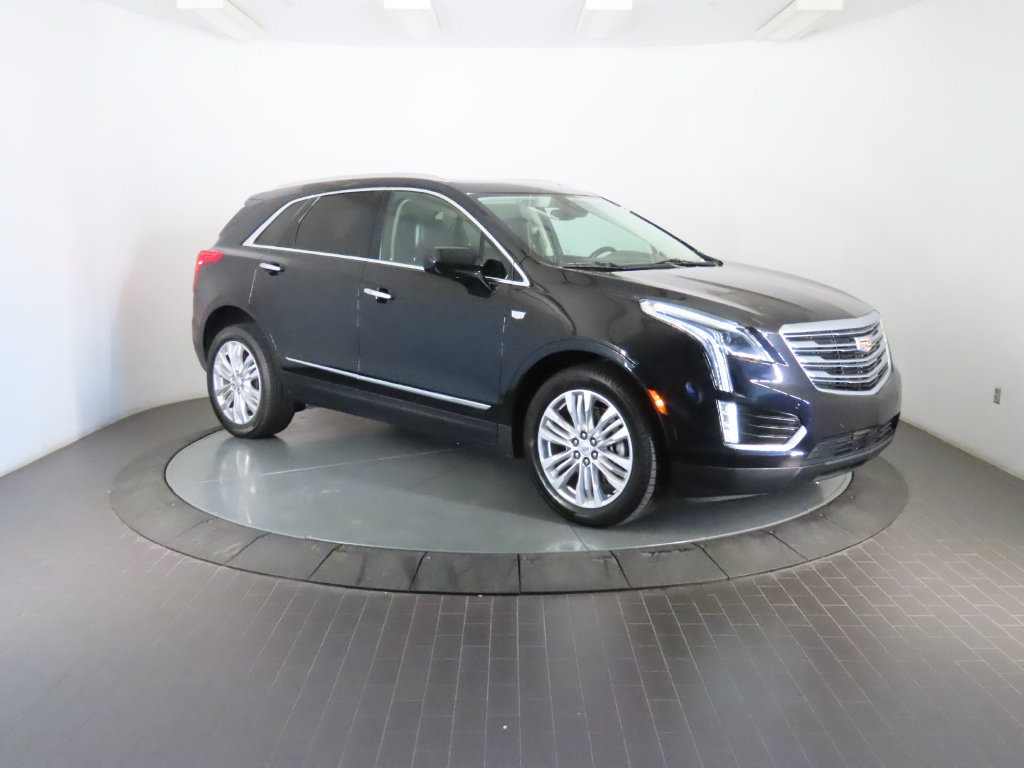 Used 2018 Cadillac XT5 Premium Luxury AWD/4WD image 9