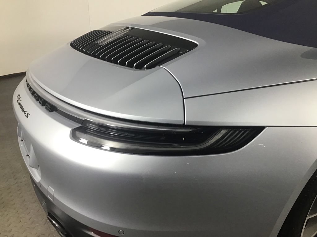 Certified 2022 Porsche 911 Carrera 4S AWD/4WD image 16
