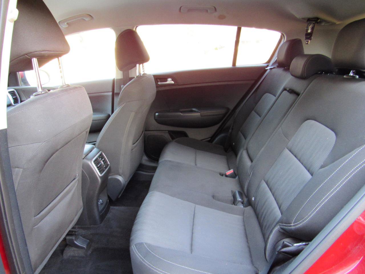 Used 2017 Kia Sportage LX FWD image 5