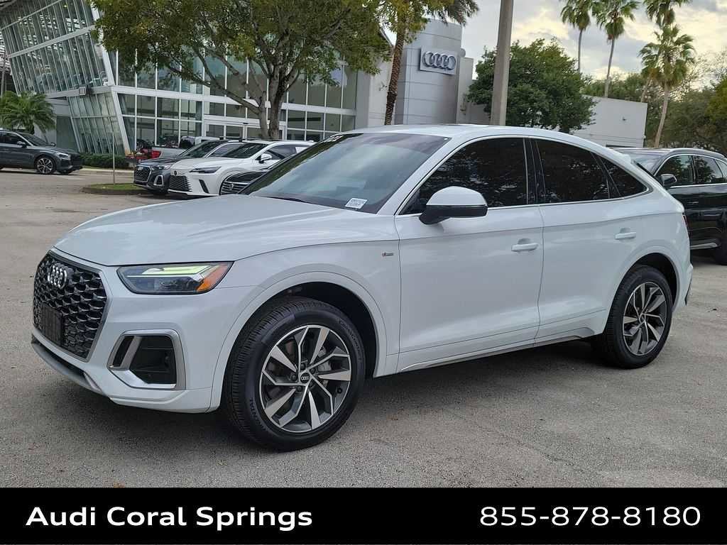 Used 2021 Audi Q5 2.0T Premium w/ Convenience Package image 4