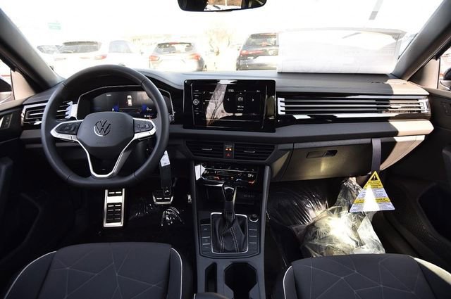 New 2026 Volkswagen Jetta Sport image 7