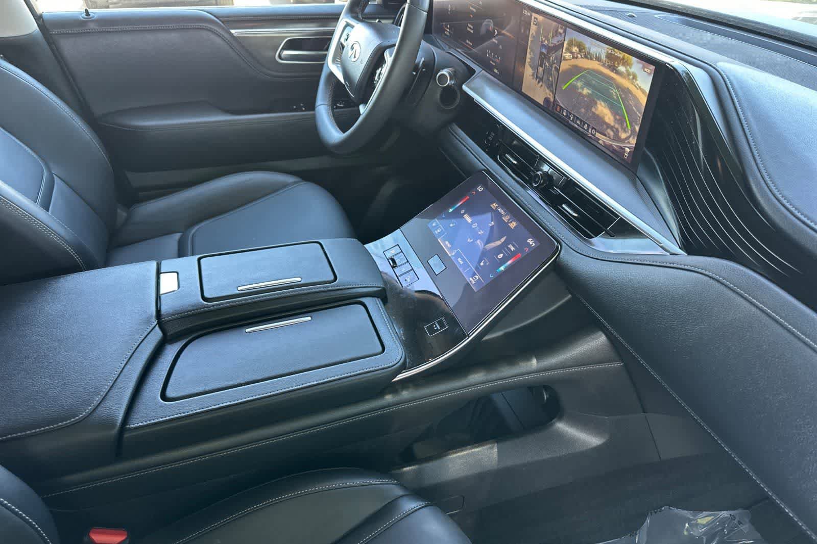 Used 2025 INFINITI QX80 Pure RWD image 19