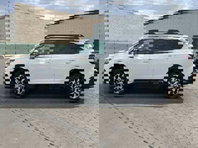 Certified 2022 Subaru Outback Premium image 3