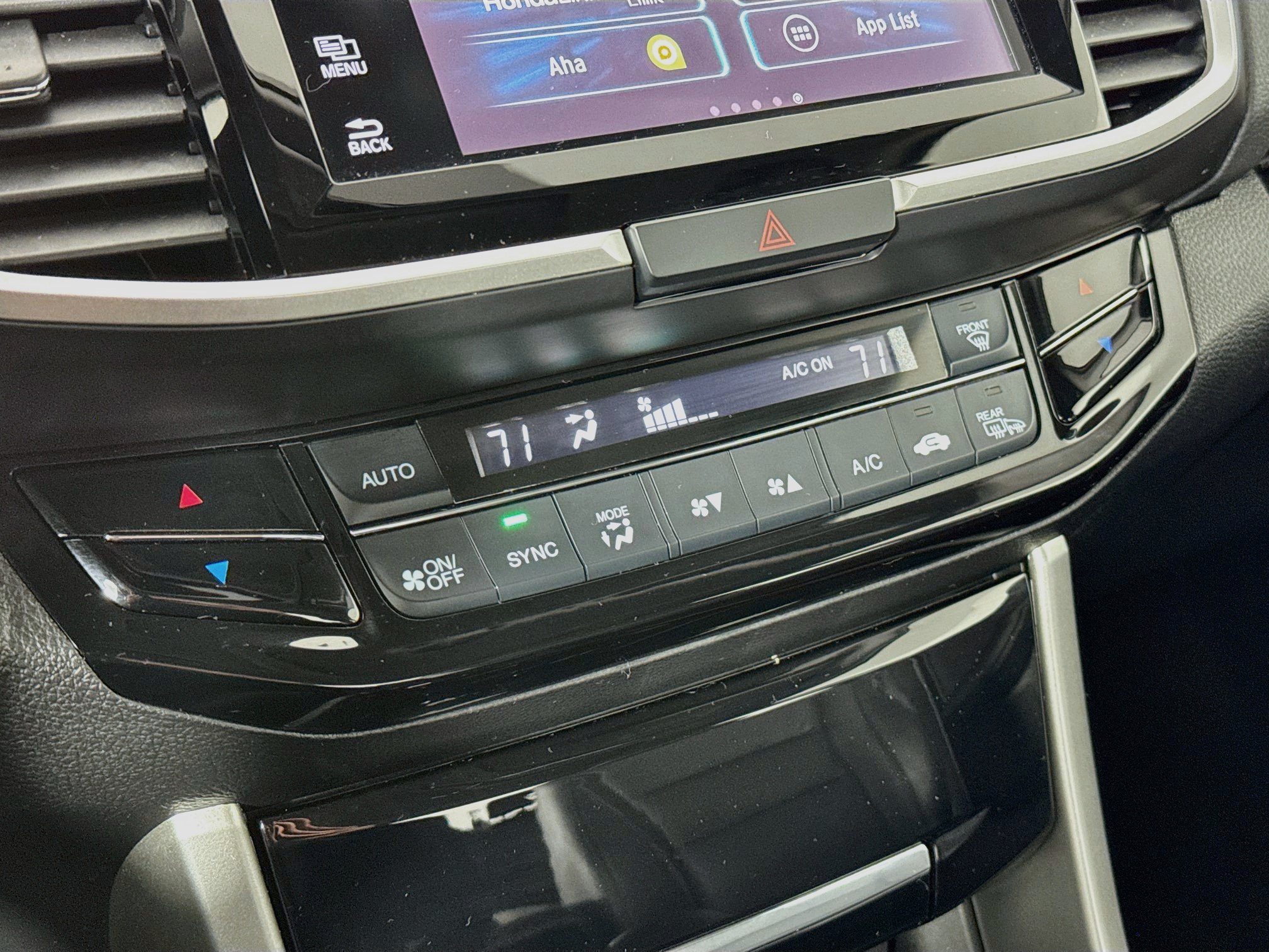 Certified 2017 Honda Accord EX-L image 15