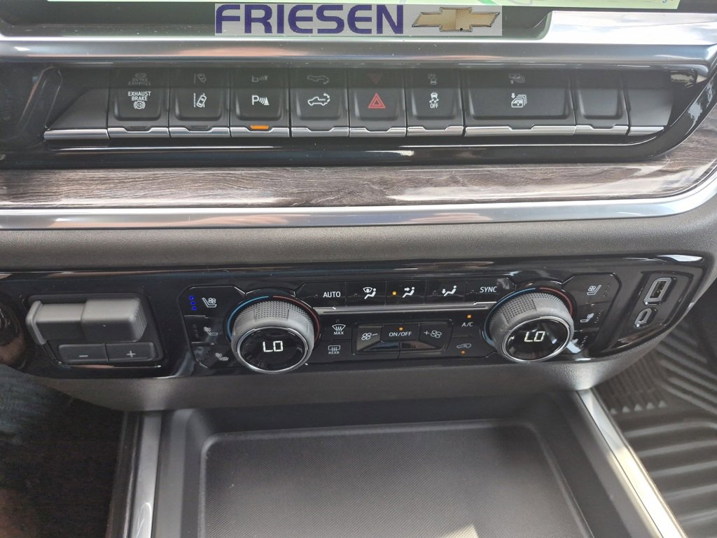 New 2026 Chevrolet Silverado 3500 LTZ w/ LTZ Convenience Package image 22