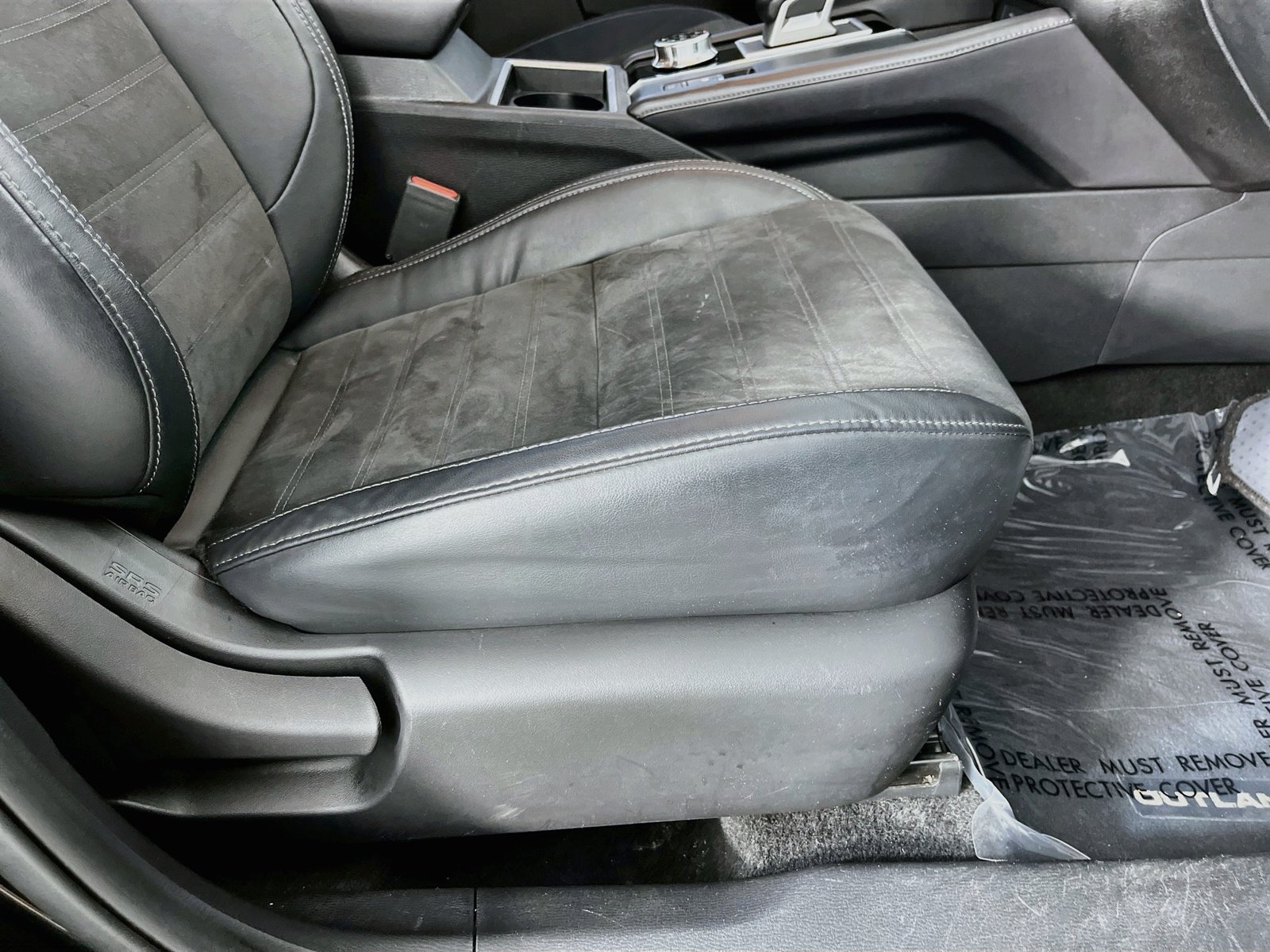 Used 2023 Mitsubishi Outlander SE AWD/4WD image 32