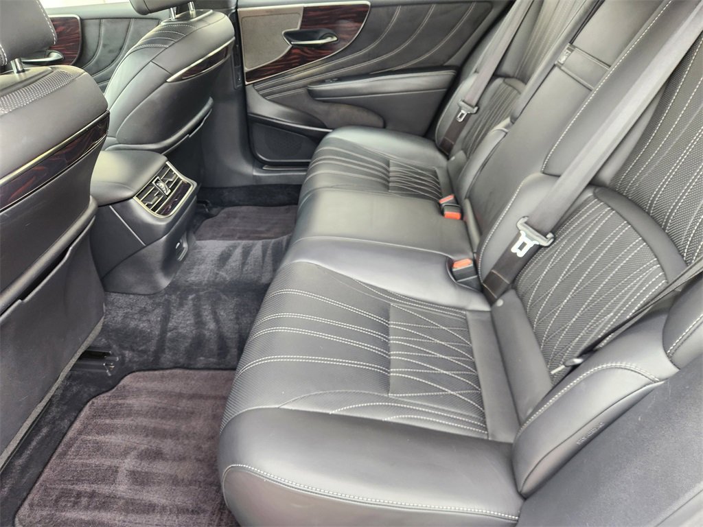 Used 2019 Lexus LS 500 image 31
