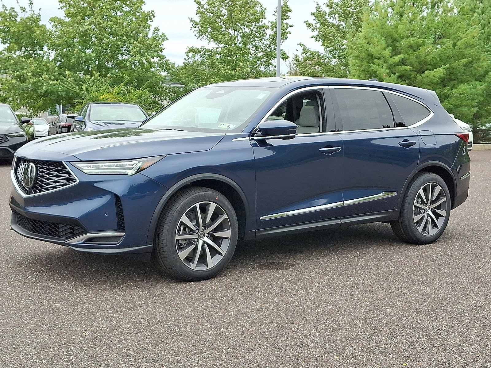 New 2026 Acura MDX SH-AWD w/ Technology Package image 2
