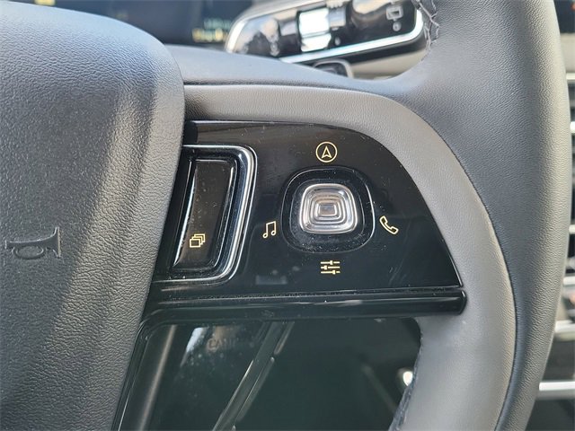 Certified 2023 Lincoln Corsair AWD w/ Equipment Group 101A image 16