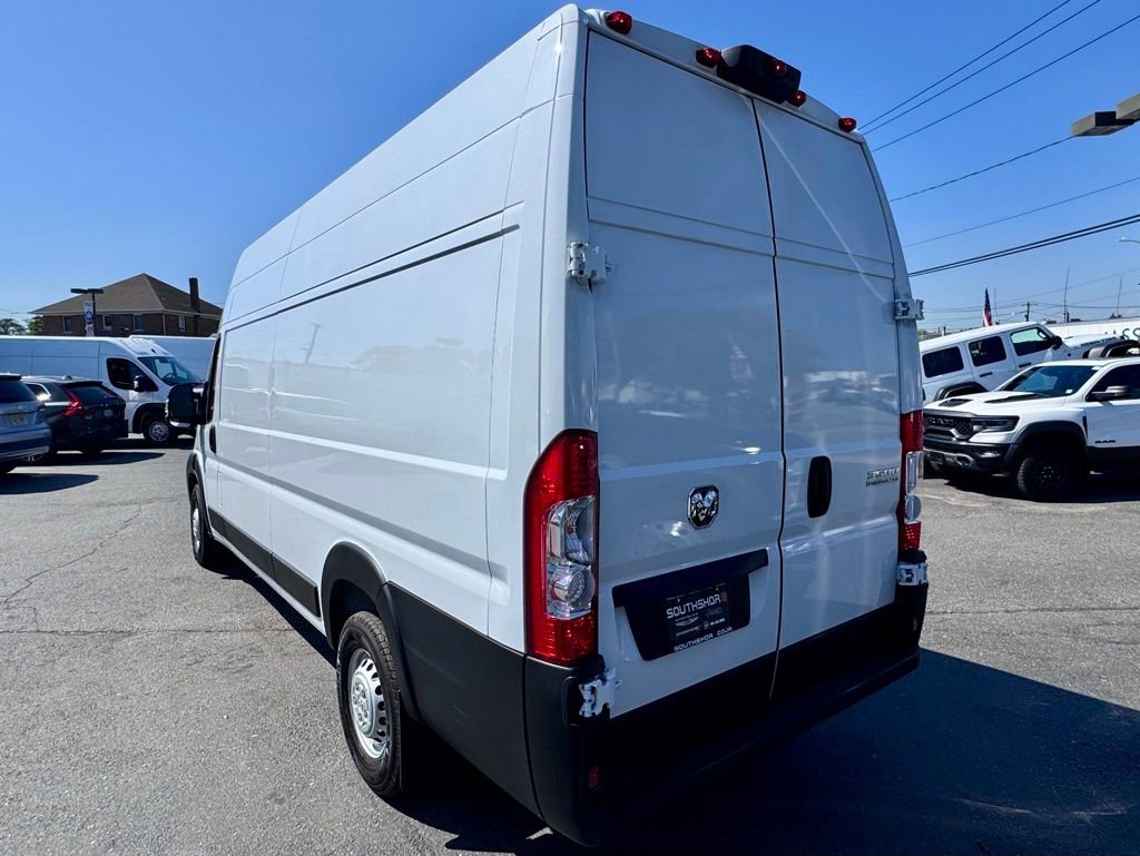 Used 2025 RAM ProMaster 3500 w/ Safety Group image 5