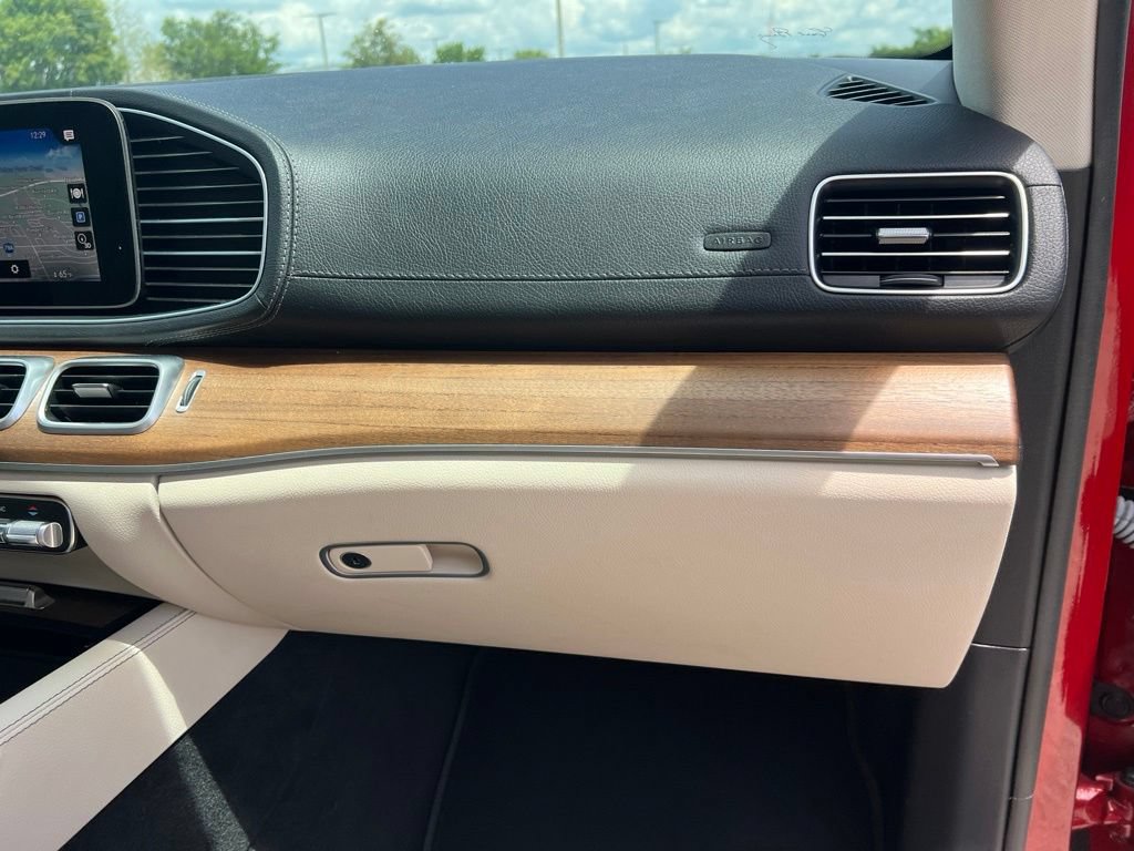 Used 2022 Mercedes-Benz GLS 450 4MATIC image 19