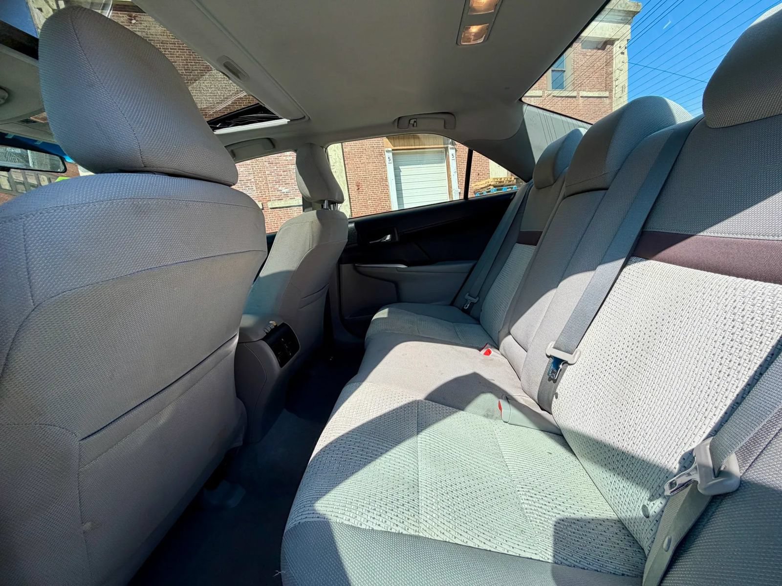 Used 2013 Toyota Camry XLE FWD image 13