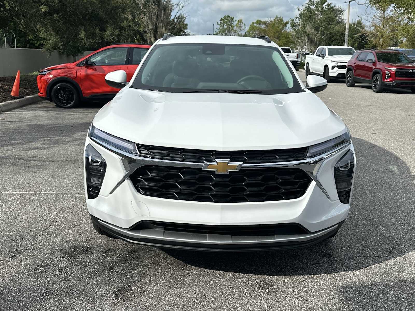 New 2026 Chevrolet Trax LT w/ LT Convenience Package FWD image 9