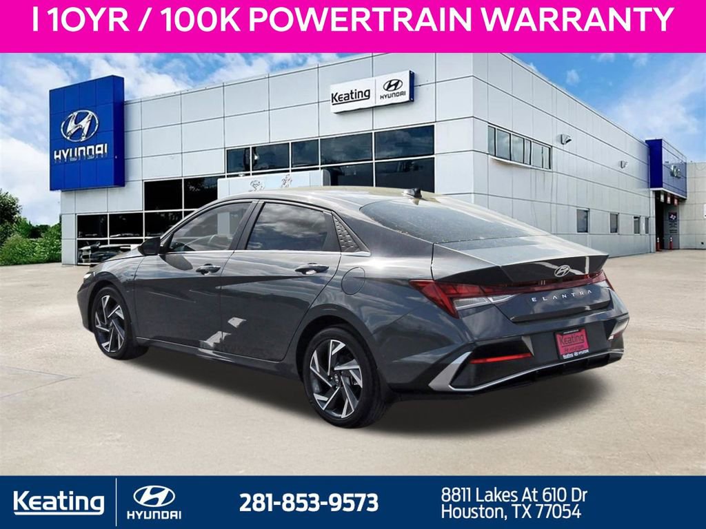 Certified 2024 Hyundai Elantra SEL w/ Convenience Package FWD image 7
