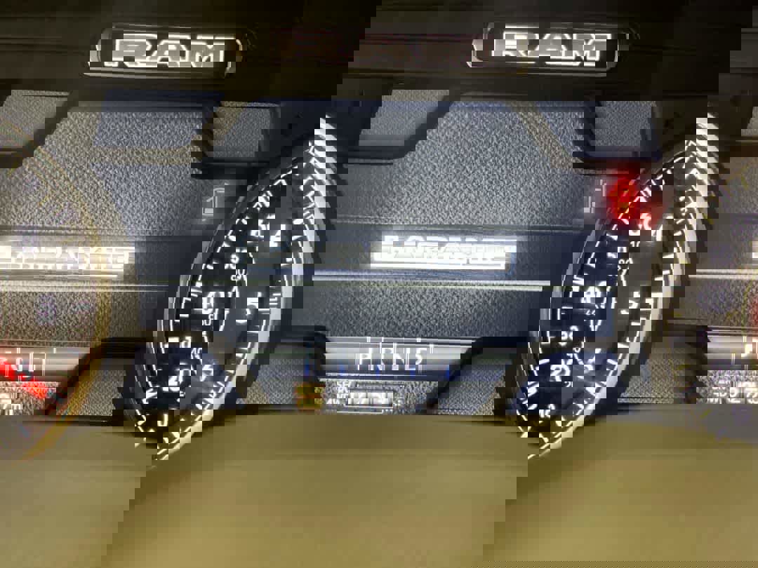 Used 2022 RAM 1500 Laramie image 15