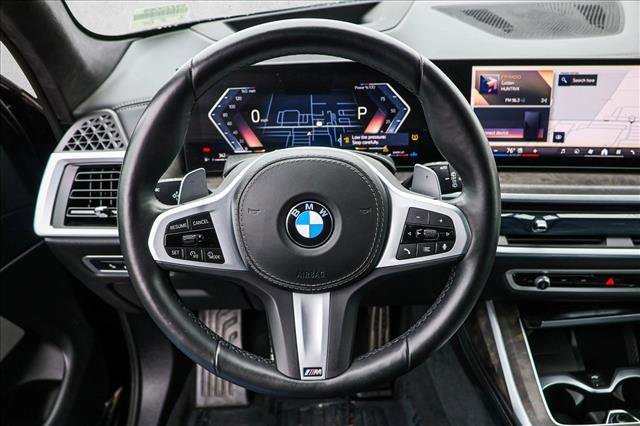 Used 2025 BMW X7 xDrive40i image 13