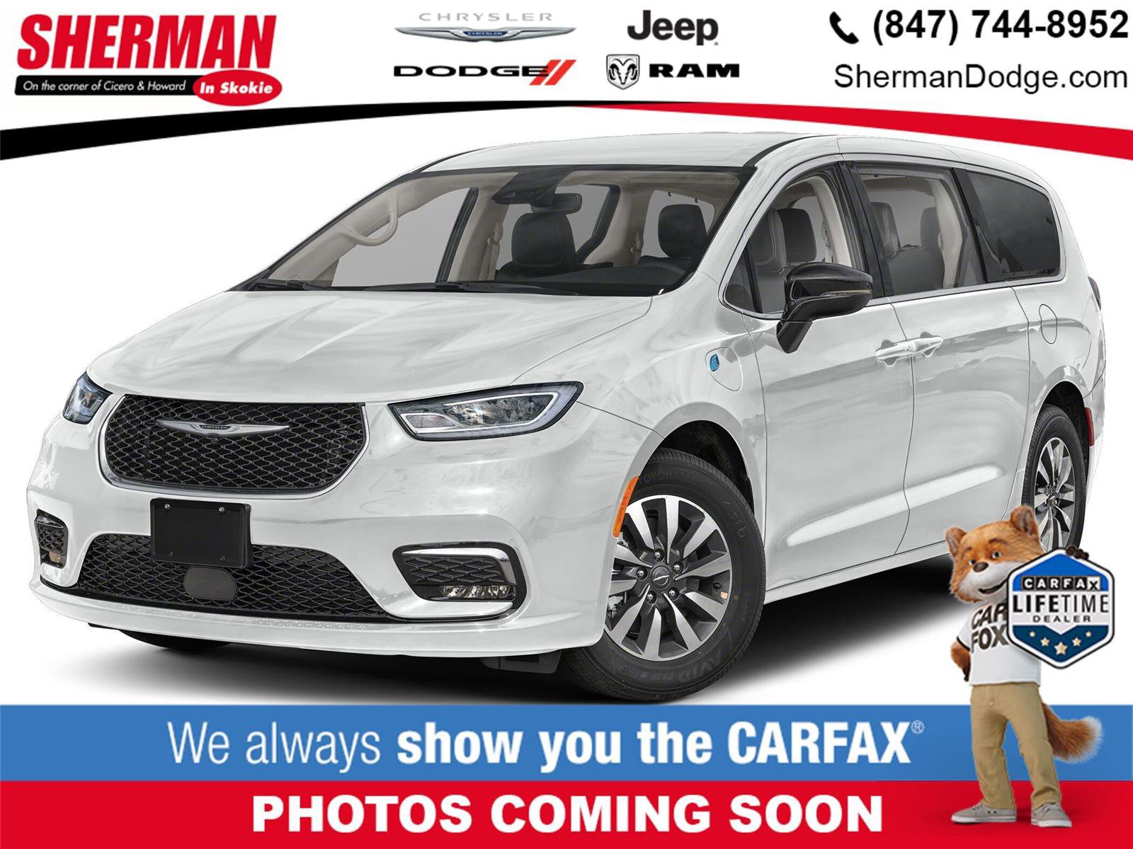 Used 2024 Chrysler Pacifica Select image 1