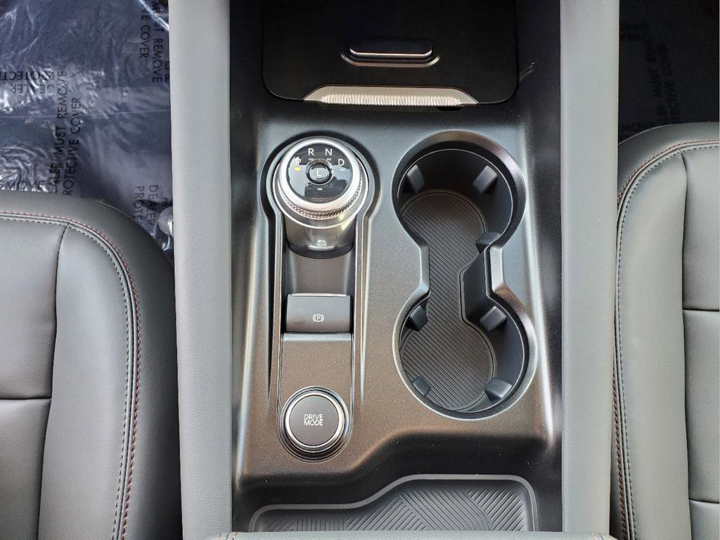 New 2025 Ford Explorer Active w/ Active Comfort Package image 32