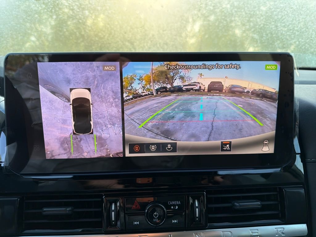 New 2026 Nissan Pathfinder SL image 25