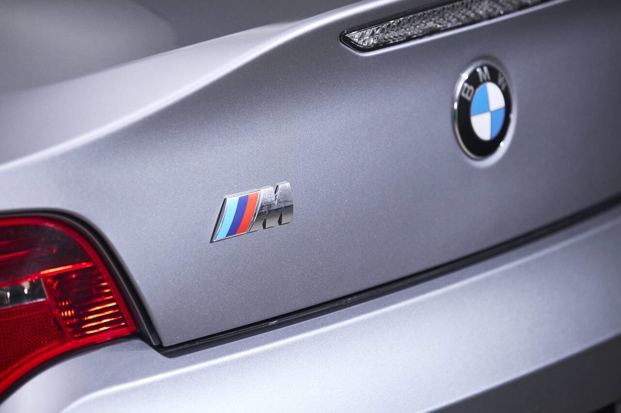 Used 2006 BMW M Roadster Base 2dr Convertible image 40