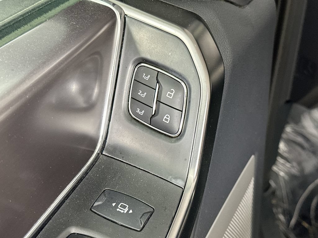 Used 2024 Ford F150 Platinum AWD/4WD image 23