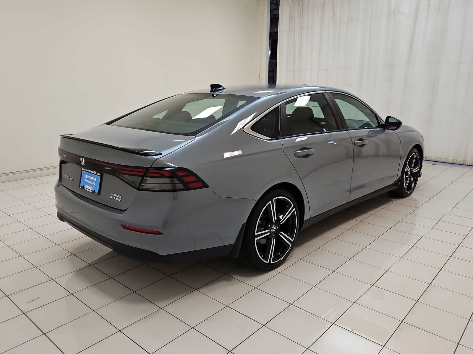 Used 2024 Honda Accord Sport image 26
