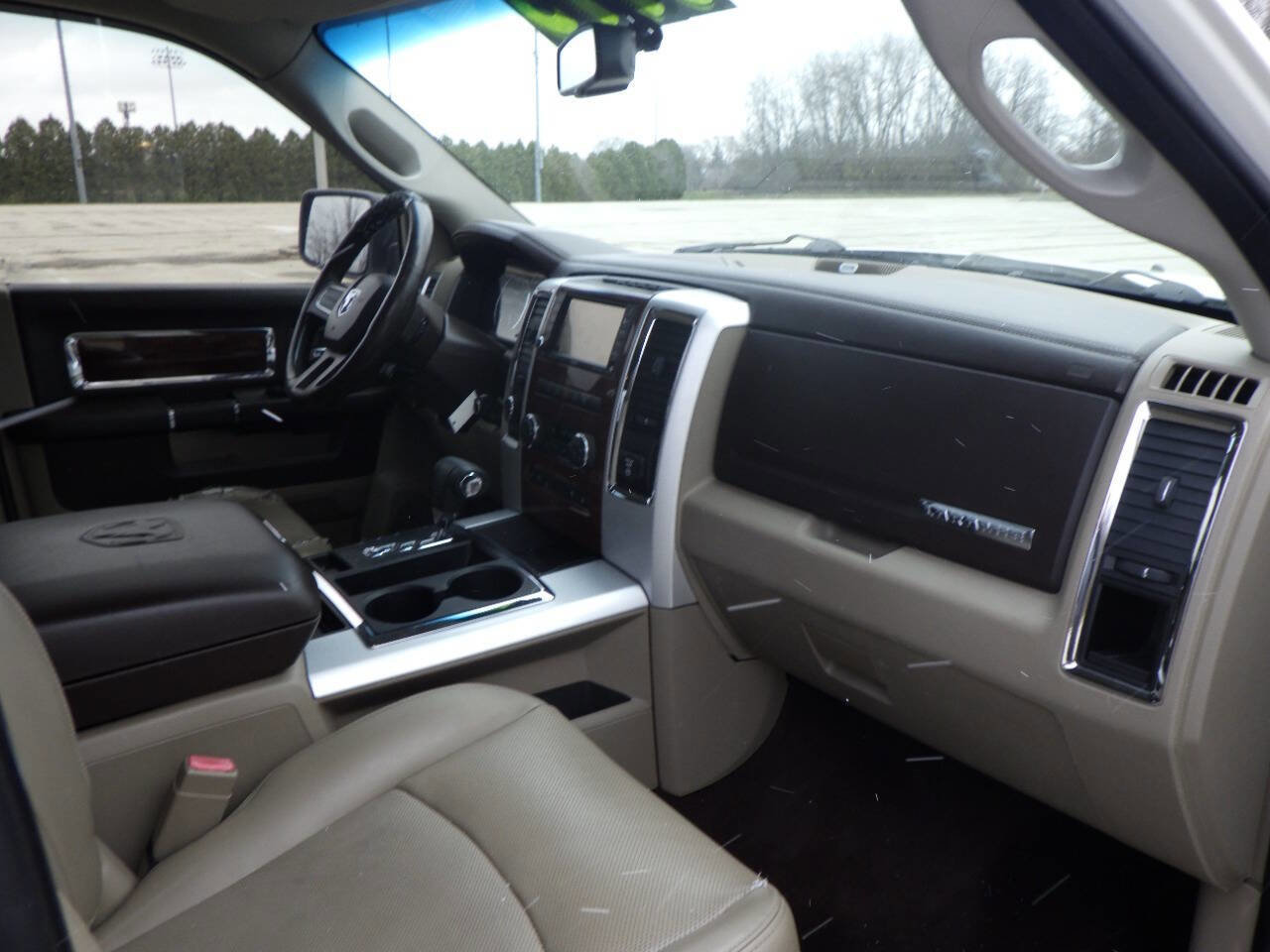 Used 2009 Dodge Ram 1500 Truck Laramie w/ Chrome Accents Group image 17