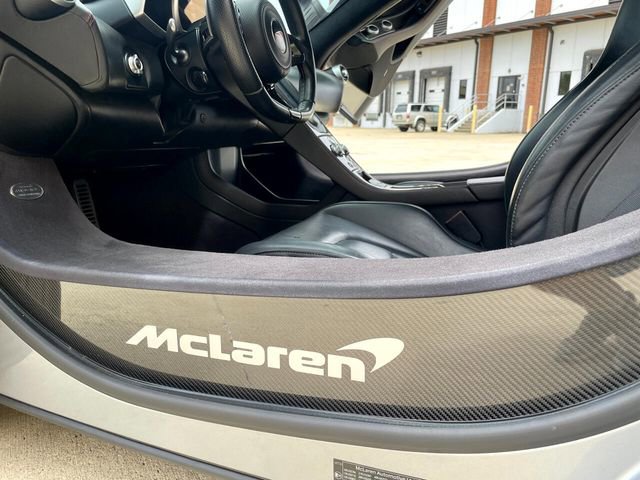 Used 2012 McLaren MP4-12C Coupe image 37