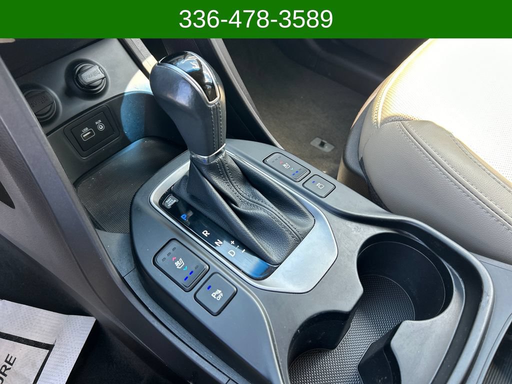 Used 2017 Hyundai Santa Fe Sport w/ 2.4L Tech Package 04 FWD image 24