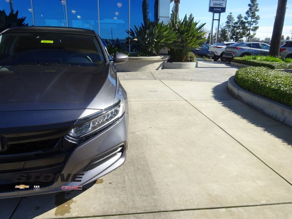 Used 2020 Honda Accord LX image 32