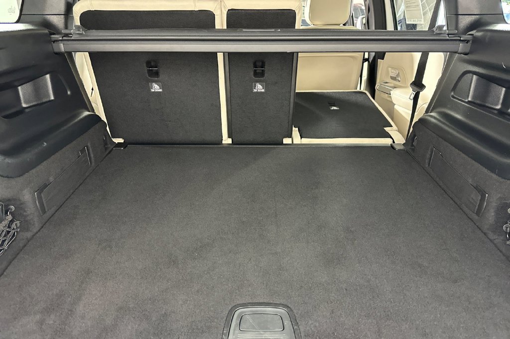 Certified 2024 Mercedes-Benz GLB 250 4MATIC image 17