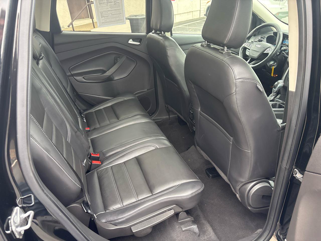 Used 2018 Ford Escape SEL AWD/4WD image 28