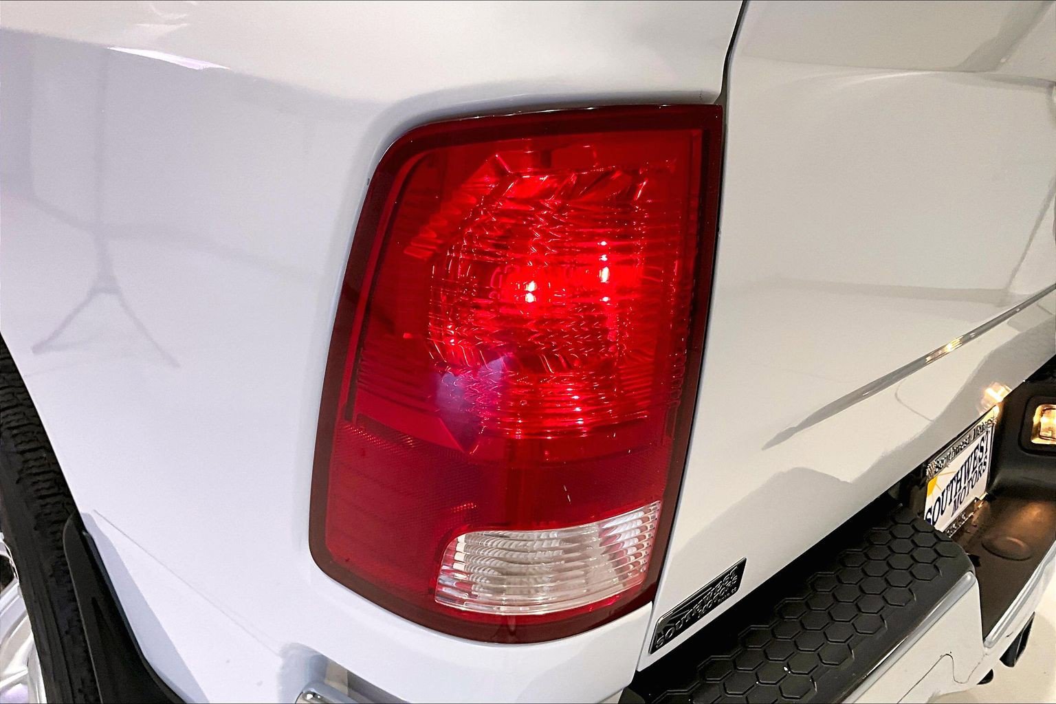 Used 2020 RAM 1500 ST w/ SXT Plus Group AWD/4WD image 22