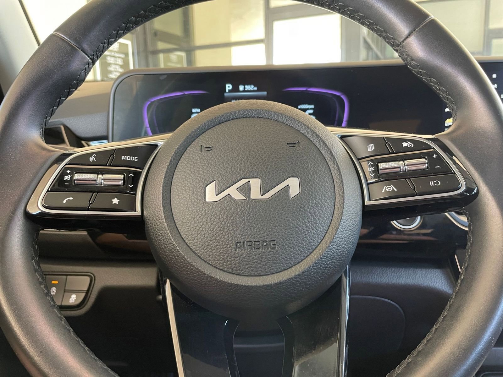 Used 2025 Kia Seltos S FWD image 29