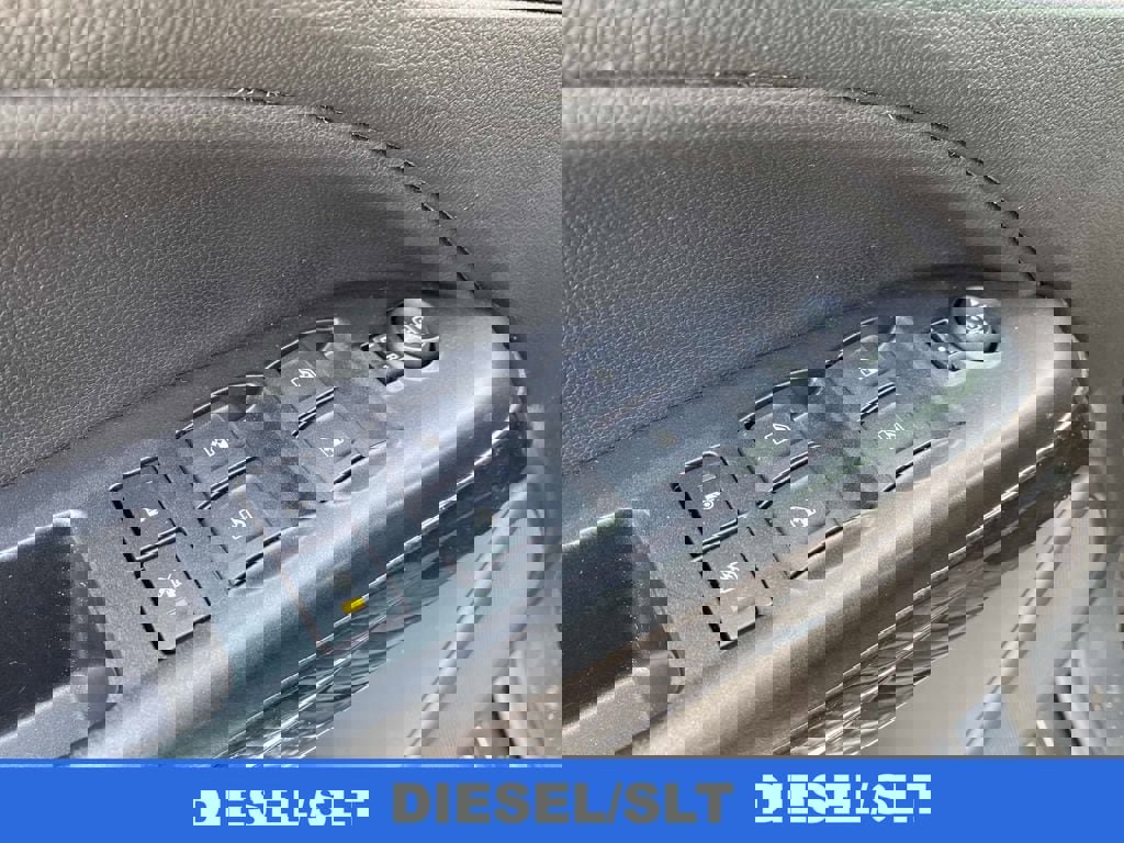 Used 2016 GMC Canyon SLT w/ Driver Alert Package image 28