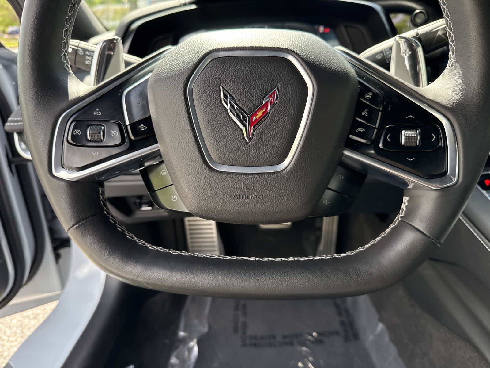 Used 2024 Chevrolet Corvette Stingray Preferred Conv w/ Z51 Performance Package RWD image 28