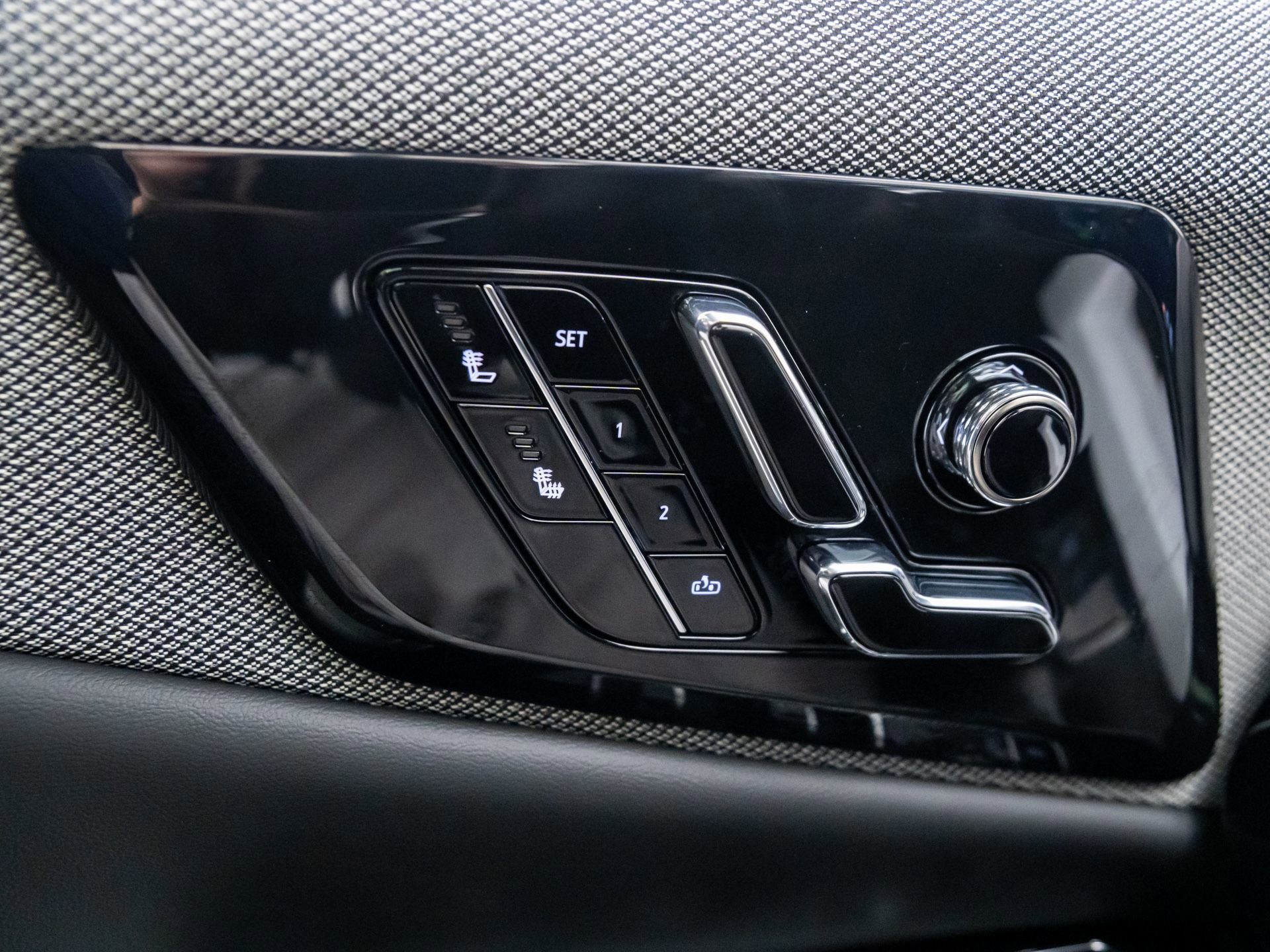 New 2026 Cadillac Optiq Sport 1 image 25