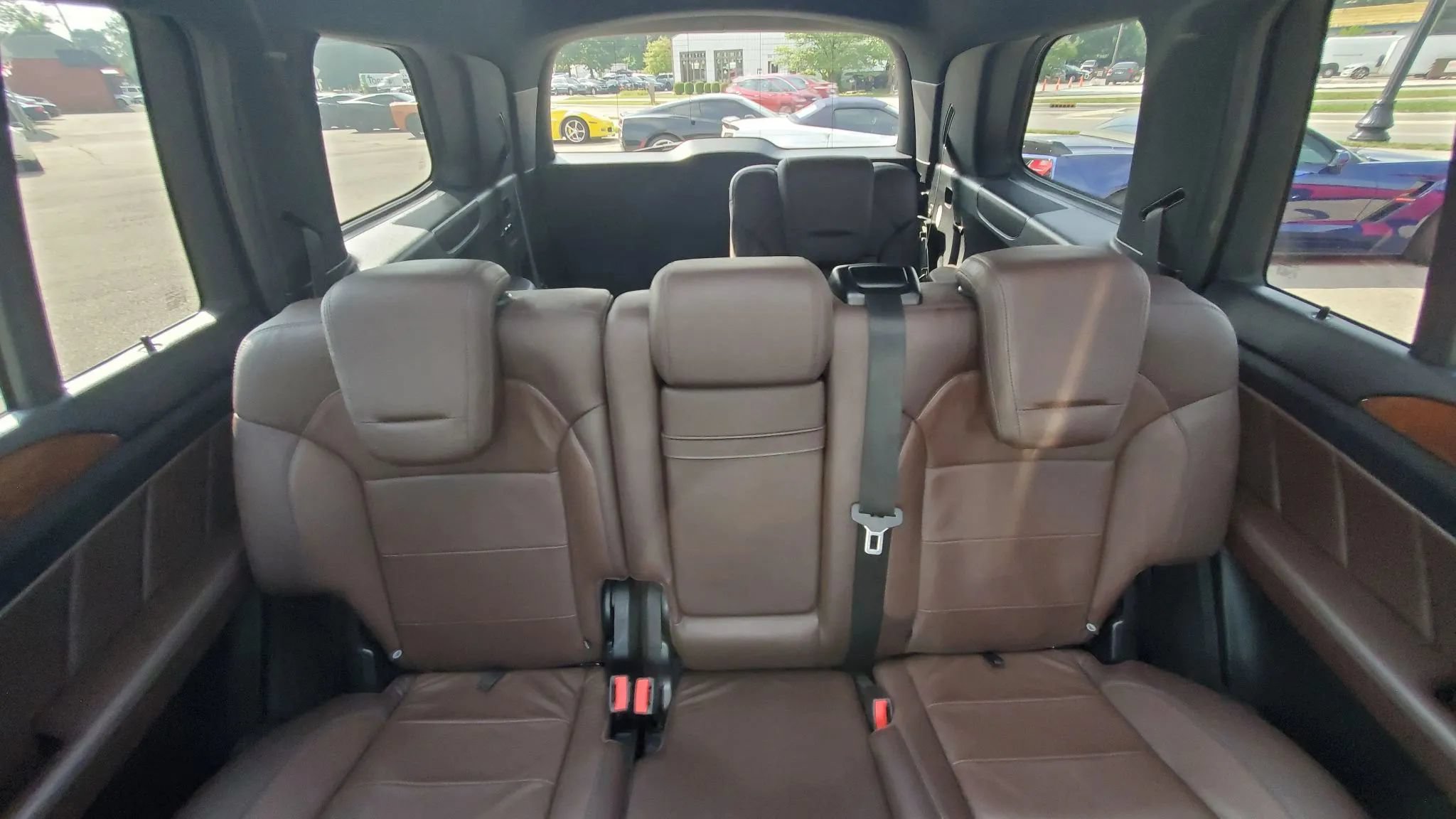 Used 2015 Mercedes-Benz GL 450 4MATIC image 35