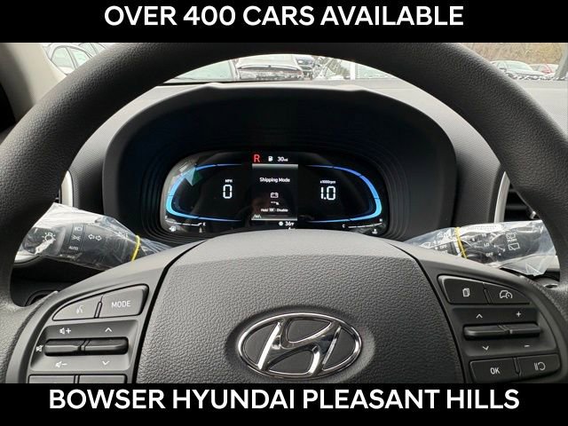 New 2026 Hyundai Venue SE image 8