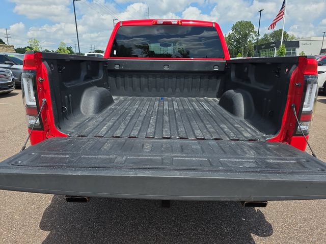 Used 2017 GMC Sierra 1500 SLT w/ SLT Premium Package AWD/4WD image 13