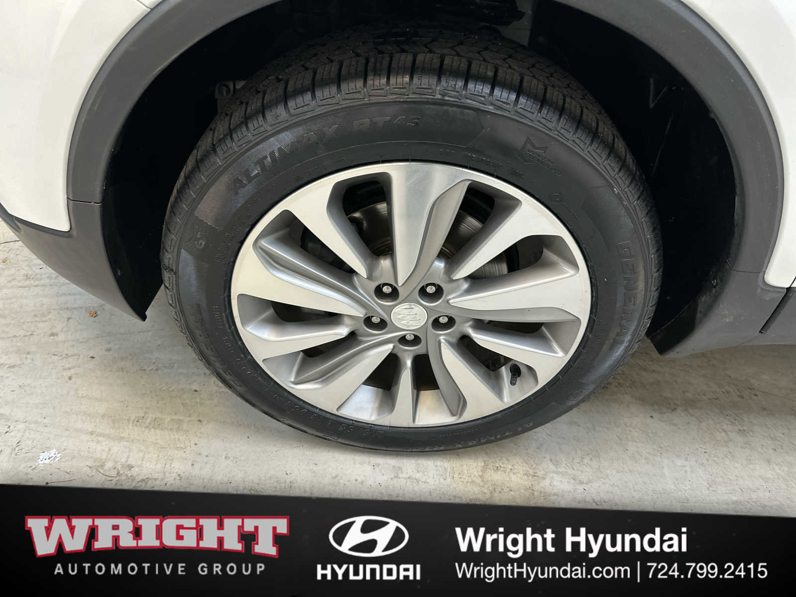 Used 2020 Buick Encore Preferred image 8