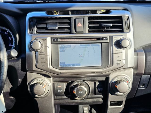 Used 2019 Toyota 4Runner SR5 AWD/4WD image 37