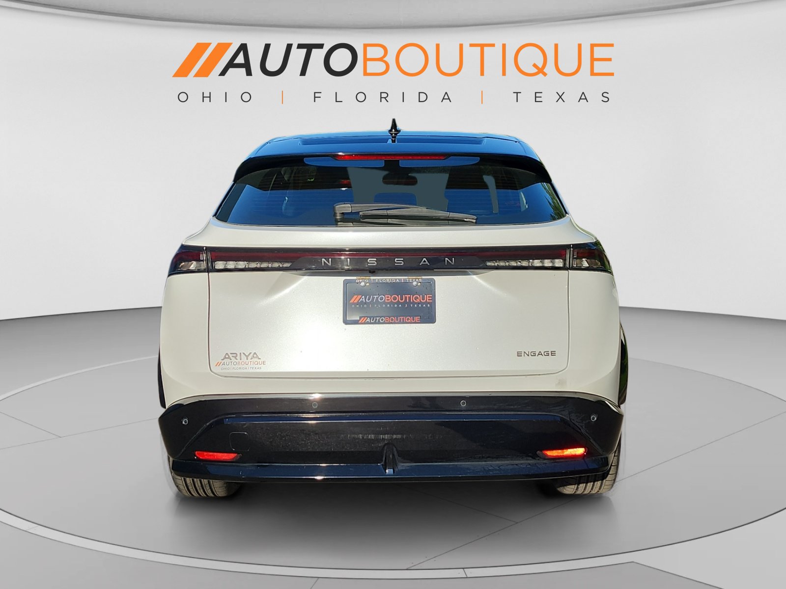 Used 2023 Nissan Ariya FWD image 4
