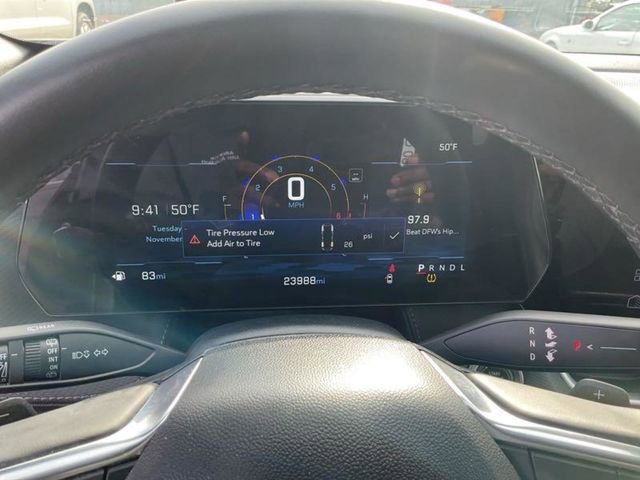 Used 2025 Chevrolet Equinox LT w/ Convenience Package II image 12