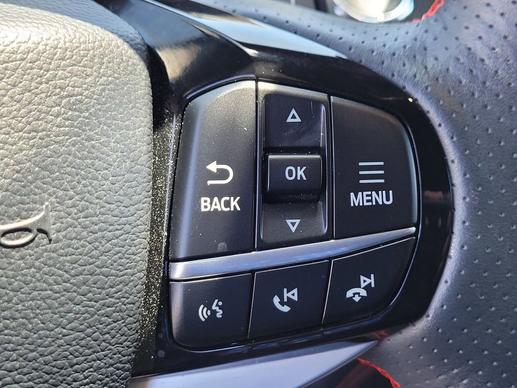 Used 2025 Ford Explorer ST RWD image 28