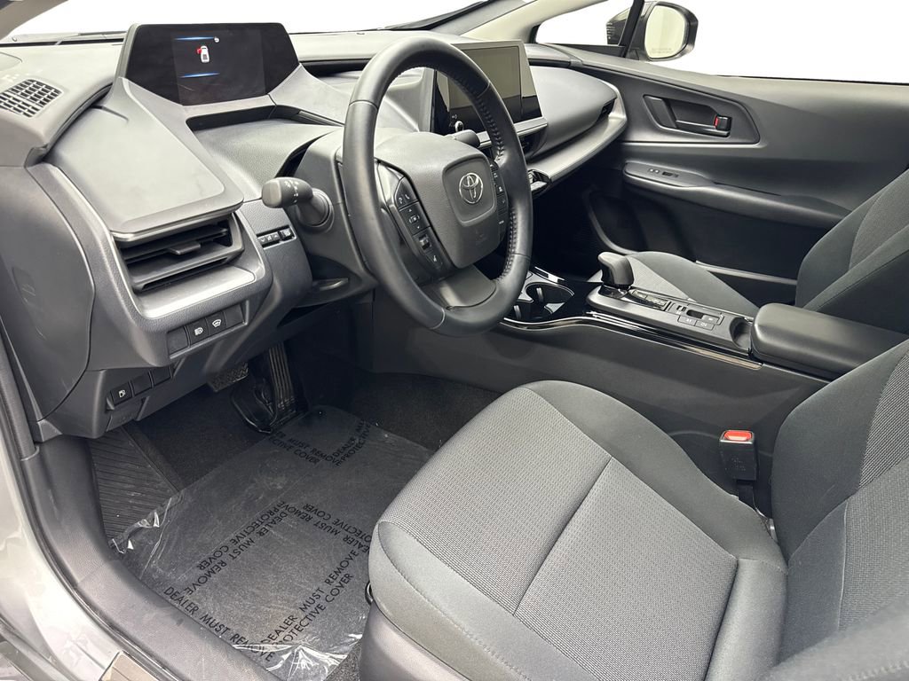 Used 2024 Toyota Prius LE image 50